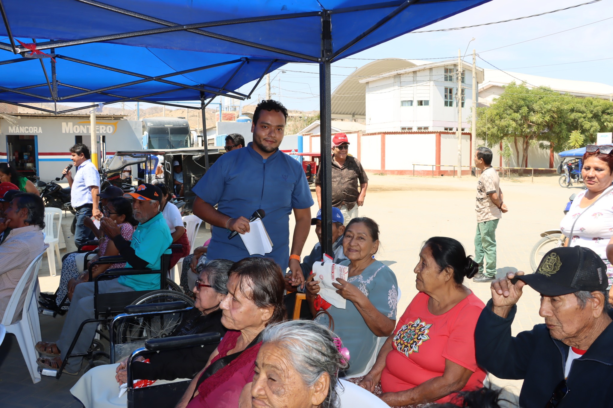Con mucha algarabía la Municipalidad Distrital de Máncora, celebro el día del Adulto Mayor