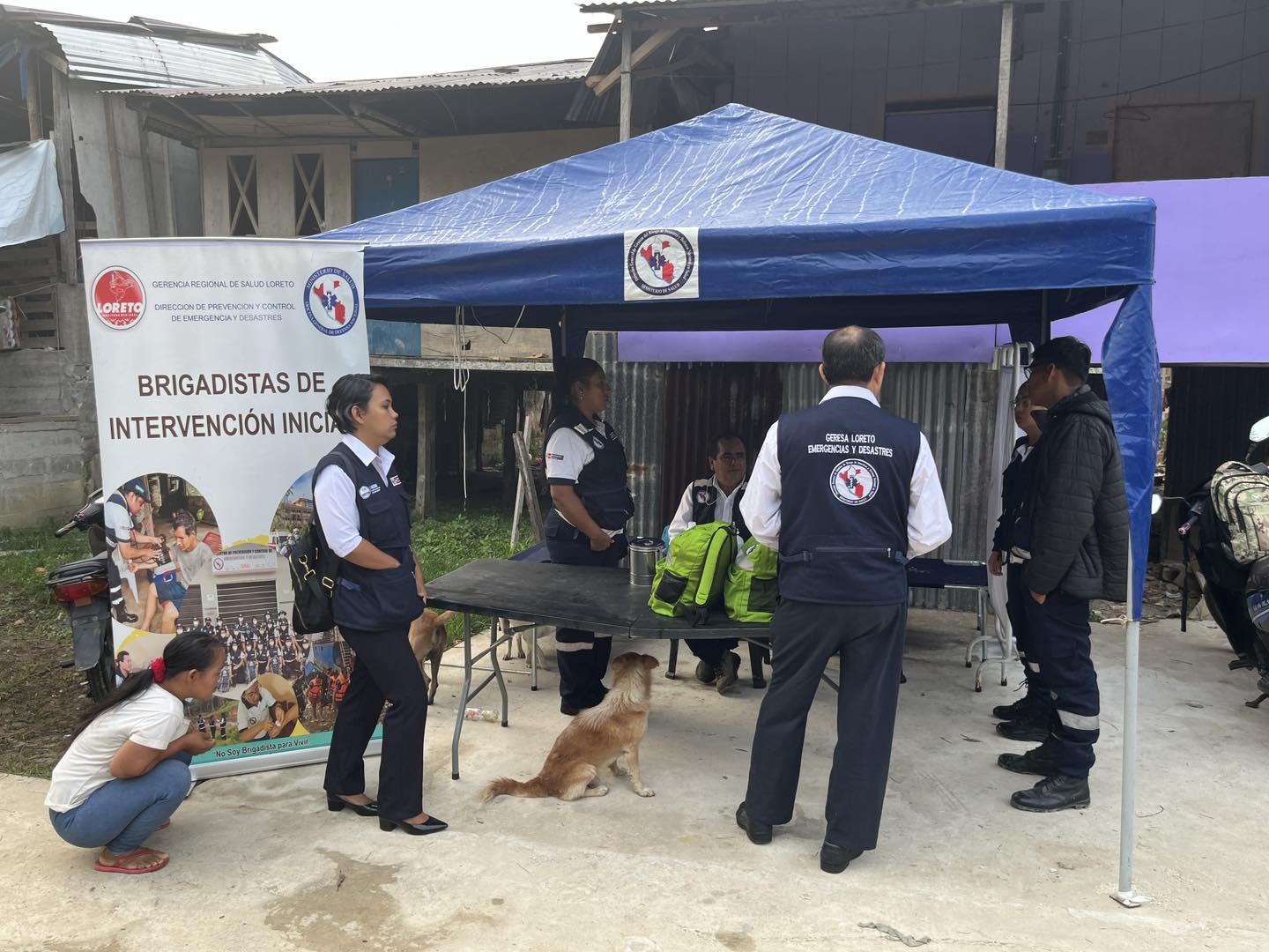 La Municipalidad Distrital de Belén a través del Programa Vaso de Leche viene brindando desayuno a las familias damnificadas