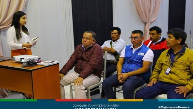 ✅ 𝐋𝐚 𝐌𝐮𝐧𝐢𝐜𝐢𝐩𝐚𝐥𝐢𝐝𝐚𝐝 𝐏𝐫𝐨𝐯𝐢𝐧𝐜𝐢𝐚𝐥 𝐝𝐞 𝐂𝐚𝐣𝐚𝐦𝐚𝐫𝐜𝐚 será reconocida por la Superintendencia Nacional de Servicios de Saneamiento (SUNASS) por sus destacadas prácticas en saneamiento a nivel regional.
🏆 𝐋𝐚 𝐉𝐀𝐒𝐒 𝐕𝐢𝐜𝐭𝐨𝐫𝐢𝐚 𝐂𝐚𝐩𝐞𝐥𝐥𝐚𝐧𝐢́𝐚 de Urubamba Sector III ha sido seleccionada como modelo por su excelente gestión en la desinfección del agua y por mantener al día todos sus instrumentos de gestión.
📊 𝐆𝐫𝐚𝐜𝐢𝐚𝐬 𝐚 𝐬𝐮 𝐜𝐨𝐦𝐩𝐫𝐨𝐦𝐢𝐬𝐨, la JASS ha sido invitada al taller de “Benchmarking de los Servicios de Saneamiento en Organizaciones Comunales 2024” como ejemplo para otras comunidades, promoviendo la mejora continua.
💧 𝐄𝐥 𝐭𝐫𝐚𝐛𝐚𝐣𝐨 𝐜𝐨𝐧𝐣𝐮𝐧𝐭𝐨 entre autoridades y comunidades asegura acceso a agua de calidad para todos.