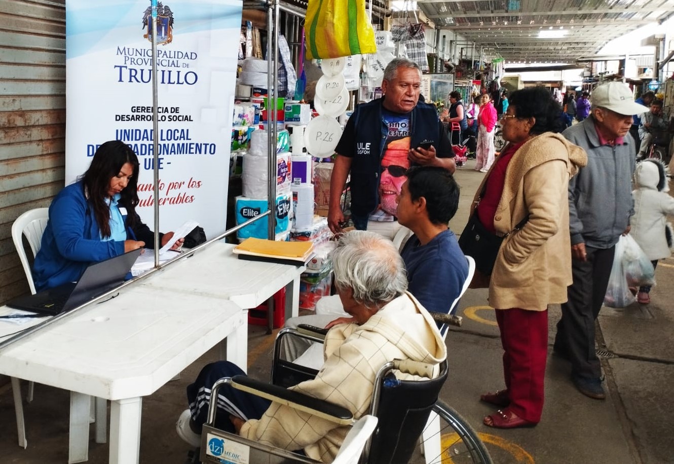 Municipalidad continúa empadronamiento para que familias accedan a programas sociales