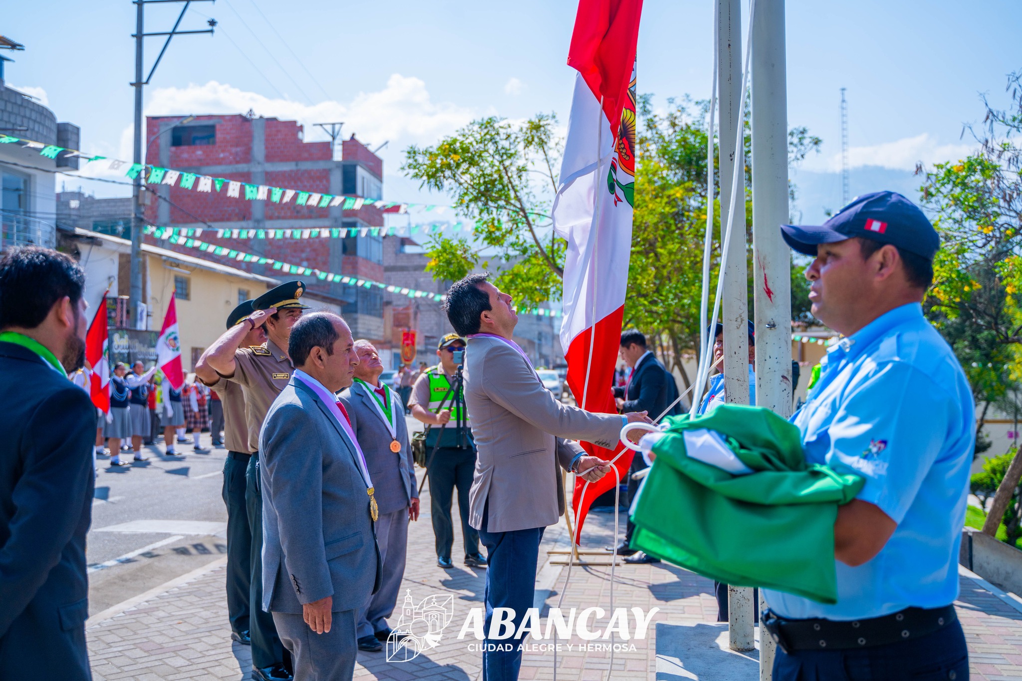 VILLA AMPAY Celebra Su XXXV Aniversario Con Emotiva Ceremonia Y Desfile Cívico.