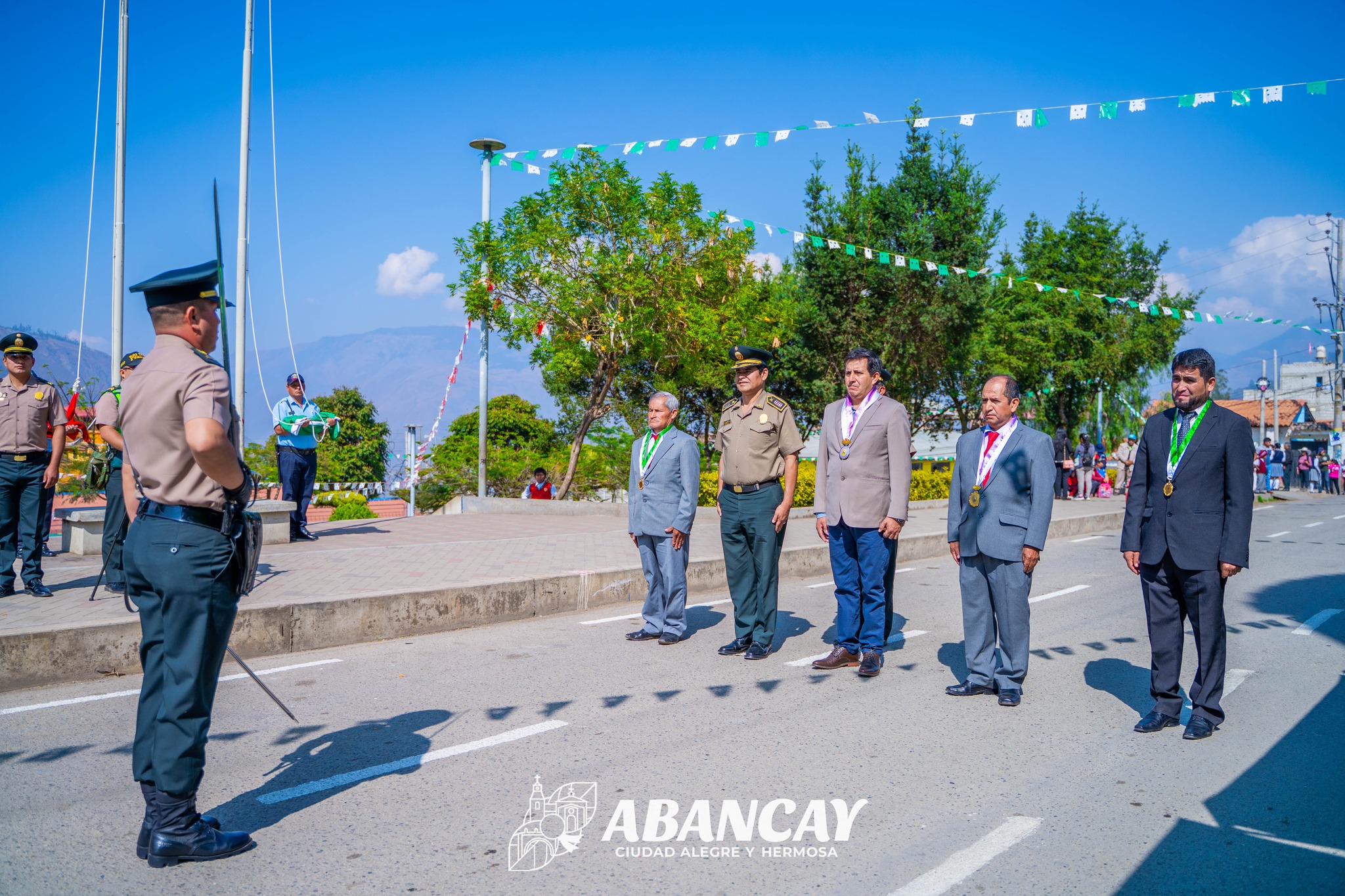 VILLA AMPAY Celebra Su XXXV Aniversario Con Emotiva Ceremonia Y Desfile Cívico.