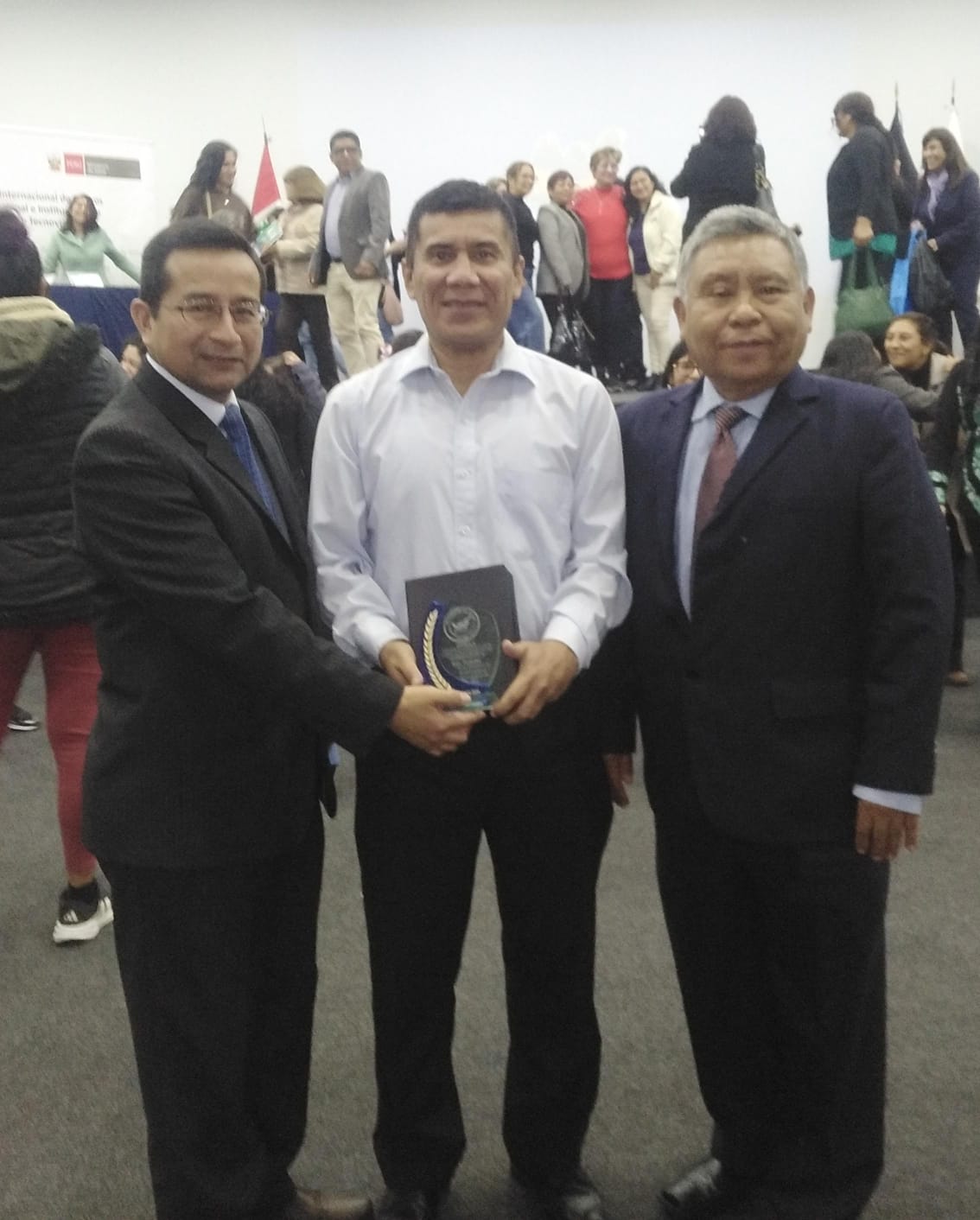 Premiación Farmacovigilancia y técnovigilancia 2
