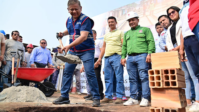 Alcalde Chong Ríos impulsa obra de mejora del Terminal