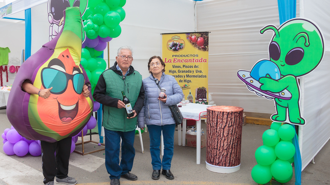 Obtuvimos el Primer Lugar en la feria 'Mujeres cañetanas, emprendedoras en acción’ realizado en la capital provincial.
