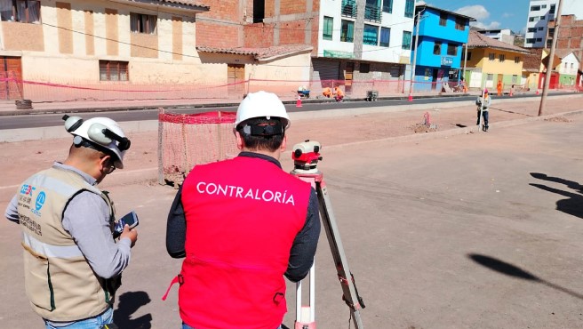 Cusco.– La Contraloría General advirtió al Gobierno Regional del Cusco las deficiencias detectadas en la obra denominada “Mejoramiento Integral de la Vía Expresa de la ciudad del Cusco: Óvalo Los Libertadores - Puente Costanera - Nodo Versalles”. Lo hallado podría afectar la continuidad del proceso y el logro de los objetivos de la ejecución y supervisión de la obra.