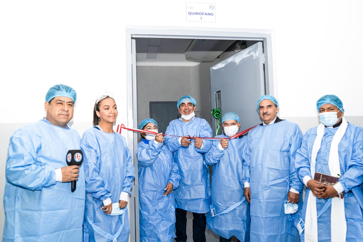 Gobernador inaugura remodelación de ambientes y equipamiento del Hospital Santa Rosa