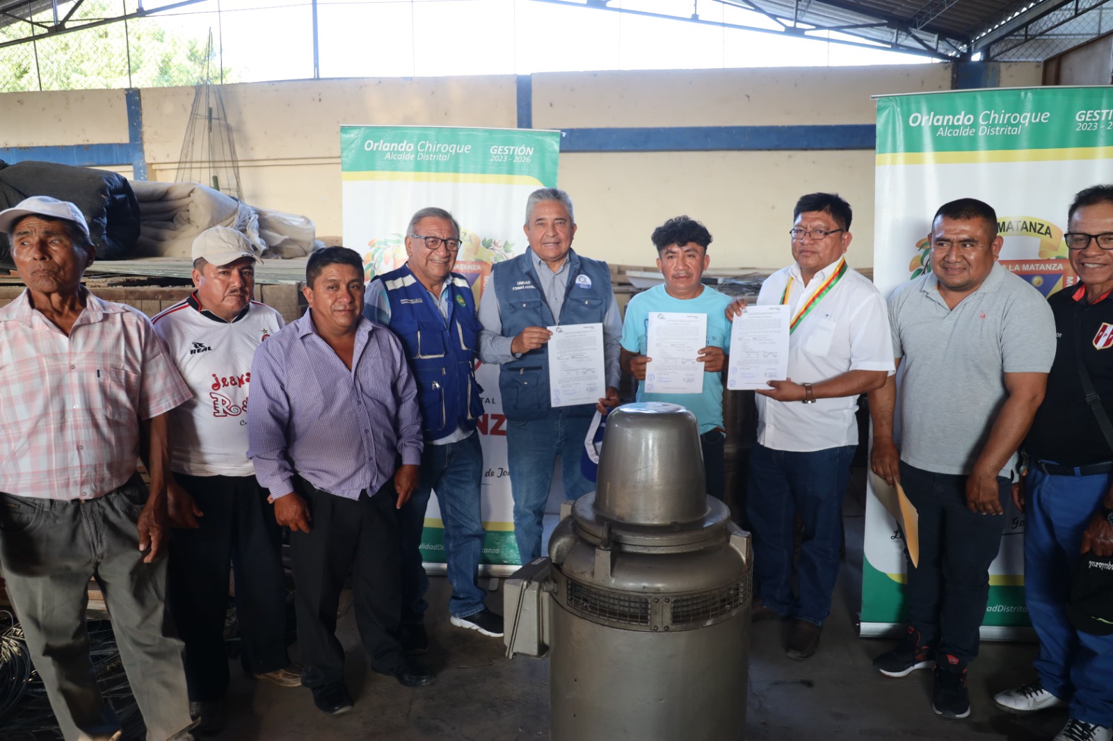 Gobierno Regional Piura entrega bomba de agua a agricultores de La Matanza para promover la competitividad agrícola