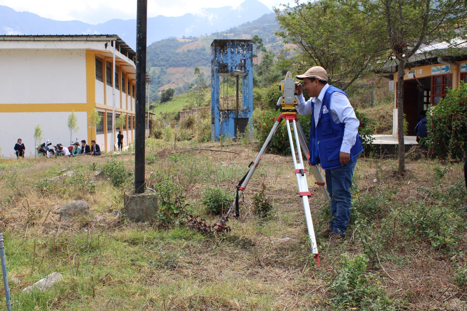 Con estudios topográficos, GORE inicia el camino para el licenciamiento del Instituto San Andrés de Frías-Ayabaca