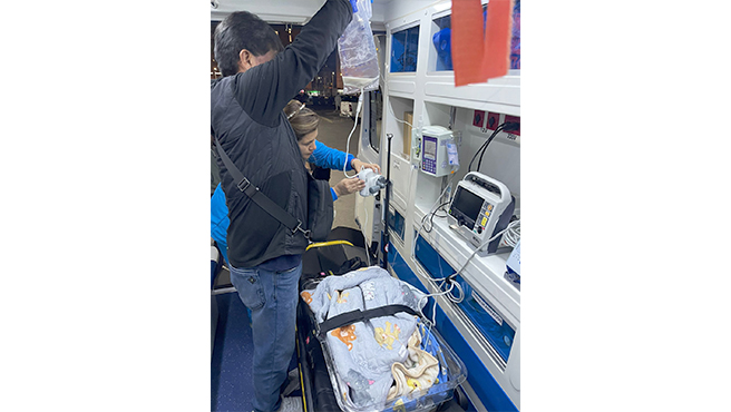 Trasladan a Lima a Bebé que Requiere Nutrición Parenteral y Reparación del Tubo Digestivo