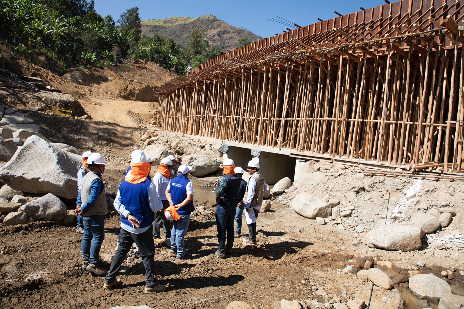 Puente San Antonio que construye el GORE en San Miguel de El Faique beneficiará a 10 mil pobladores