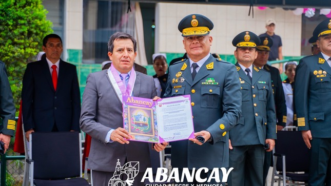 💯Alcalde Raúl Peña Y Autoridades Provinciales Participan En La Conmemoración A Santa Rosa De Lima, Patrona De La Policía Nacional Del Perú