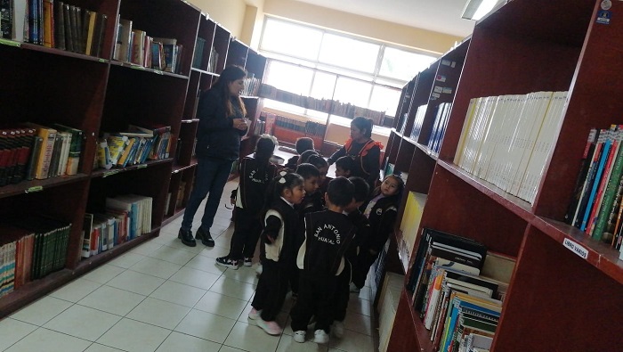 I.E. San Antonio participó en el Tours Lúdico en la Biblioteca Huaral Lee