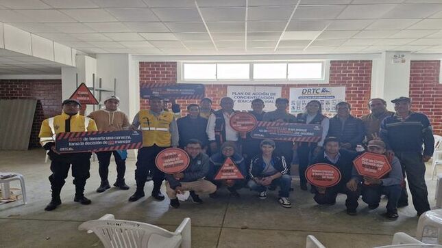 Inspectores y transportistas de la Provincia de Recuay reciben capacitación
