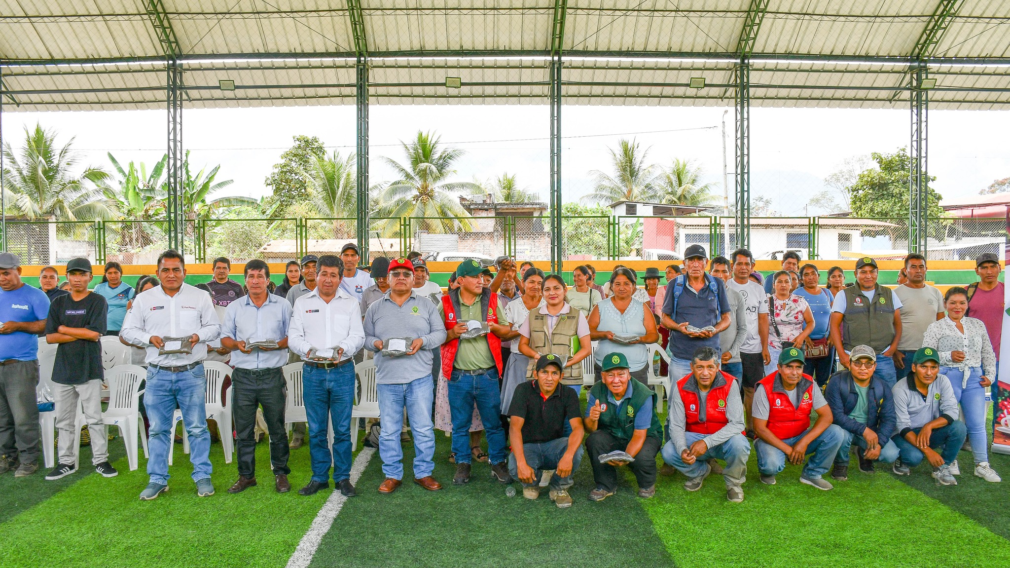 DRA Ayacucho suscribe convenio con el Inia para fortalecer la producción de cacao y café