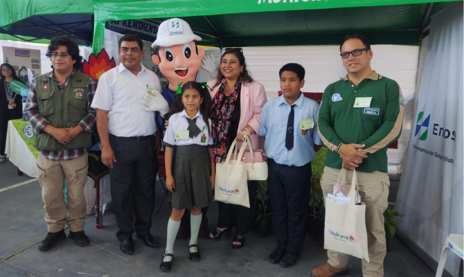 Enosa promueve la educación energética en Feria Ecológica