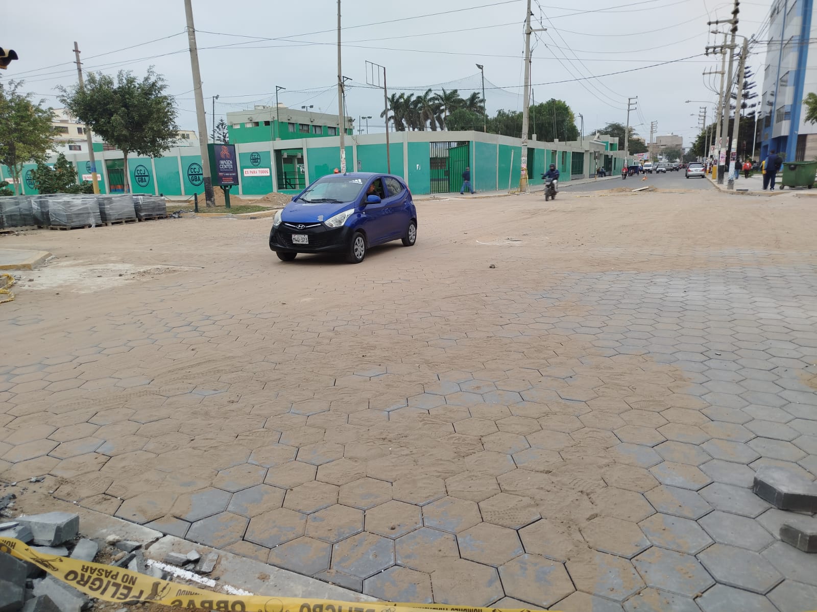 Habilitan intersección Izaga con Grau