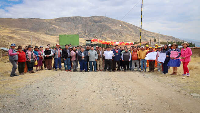 Inicia mantenimiento de la vía de acceso al Nevado Pastoruri