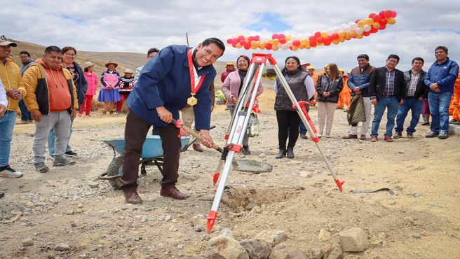 Inicia mantenimiento de la vía de acceso al Nevado Pastoruri