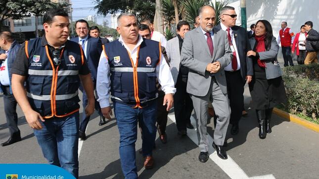 Se realizó el 2do. Simulacro Nacional Multipeligro  organizado por el Instituto Nacional de Defensa Civil Perú y liderado por nuestro alcalde Jesús Gálvez Olivares. Funcionarios y colaboradores de la Contraloría Perú participaron activamente de este importante ejercicio, que tiene como objetivo fortalecer la capacidad de respuesta ante situaciones de emergencia.
