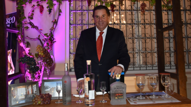 Cata de pisco peruano deleita a paraguayos