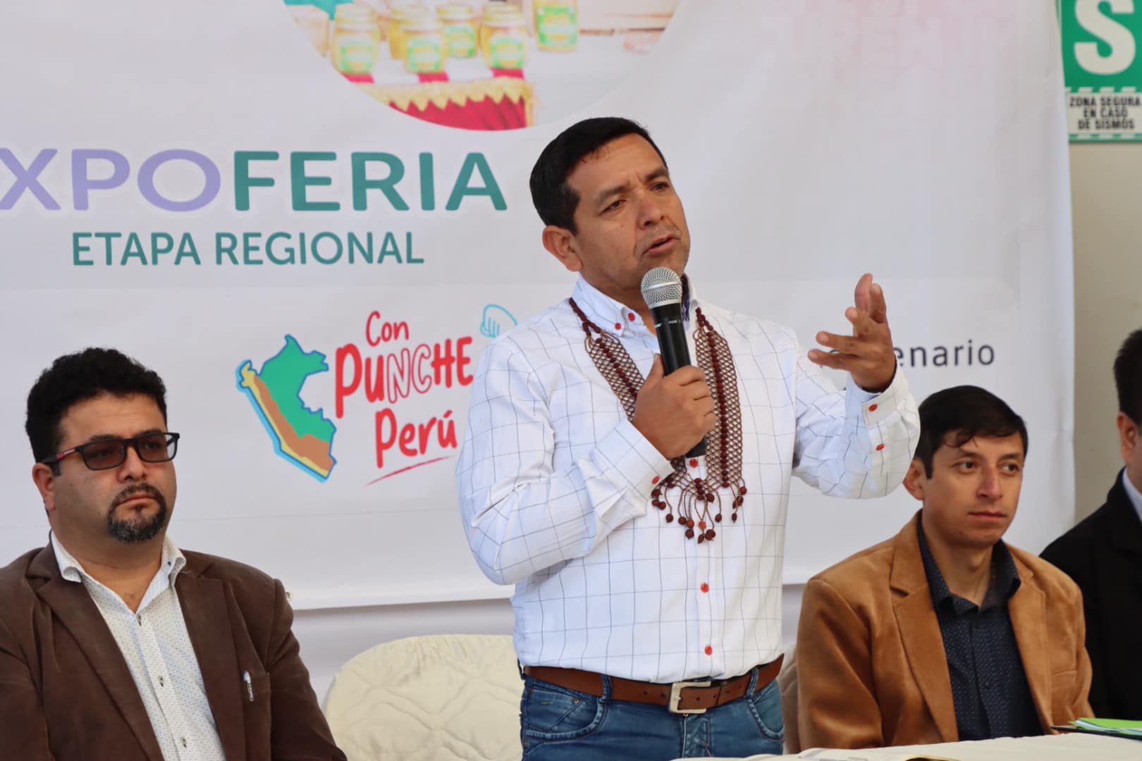 DRE Amazonas da por Inaugurado el Concurso Nacional de Crea y Emprende