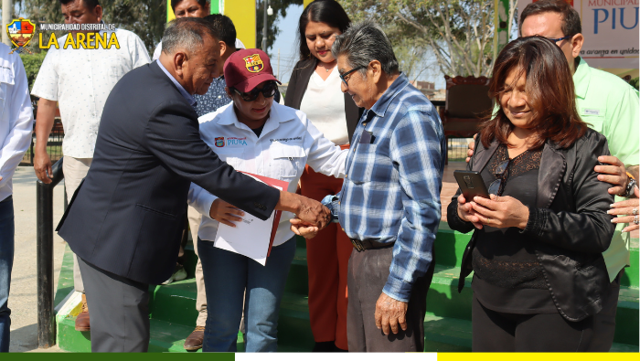 Entrega de Títulos de Propiedad