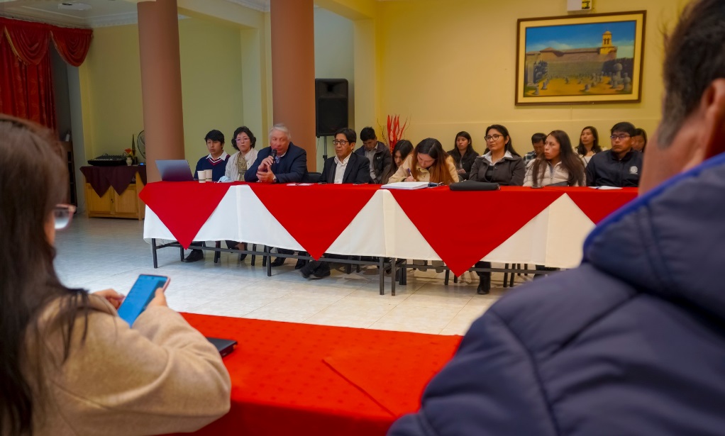 MPP durante mesa de trabajo acuerda acciones estratégicas para la promoción del turismo con PROMPERÚ