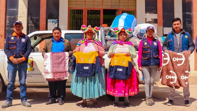 Municipalidad Provincial de Puno realiza jornada de apoyo humanitario en el distrito de Coata por el descenso de temperatura nocturna
