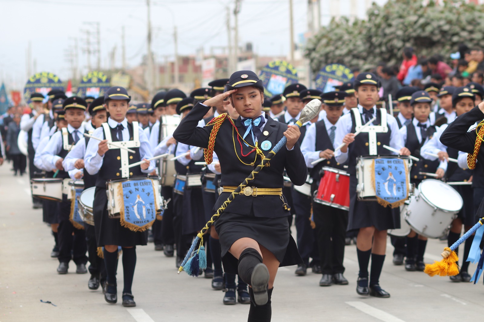 CENSA ocupó segundo lugar en desfile provincial por el 468° aniversario de fundación española de Cañete
