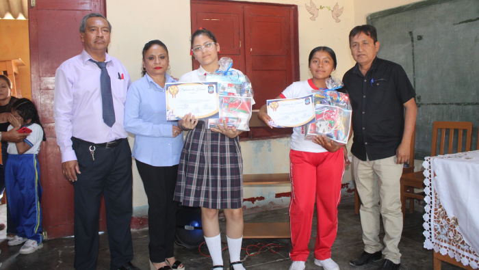 Alumnos tambograndinos demostraron su talento en la declamación
