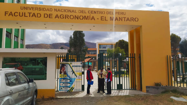 Junín.-  La Contraloría General de la República reveló irregularidades en el otorgamiento de una licencia por año sabático a un docente de la facultad de agronomía de la Universidad Nacional del Centro del Perú. El perjuicio económico asciende a S/ 56,596.00 debido al incumplimiento en la entrega de informes y un texto universitario.

