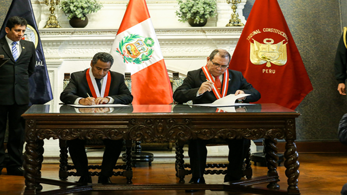 Tribunal Constitucional y Poder Judicial firman convenio interinstitucional para intercambiar jurisprudencia