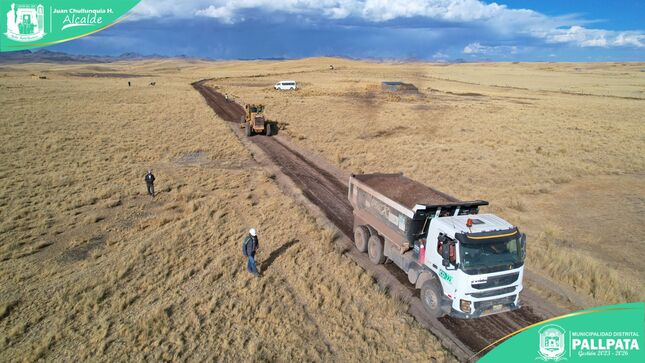 A través de la Sub Gerencia de Infraestructura, estamos avanzando con el proyecto de mantenimiento de vías vecinales en el distrito de Pallpata, Cusco.

🔹 Nombre del Proyecto:
“MANTENIMIENTO DE VÍAS VECINALES EN PALLPATA”

🔹 Presupuesto:
S/ 644,650.29

🔹 Plazo de Ejecución:
Del 19 de junio al 16 de septiembre de 2024