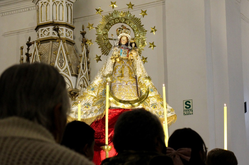 Municipalidad Provincial de Puno presente en el novenario de la natividad de la Virgen Maria