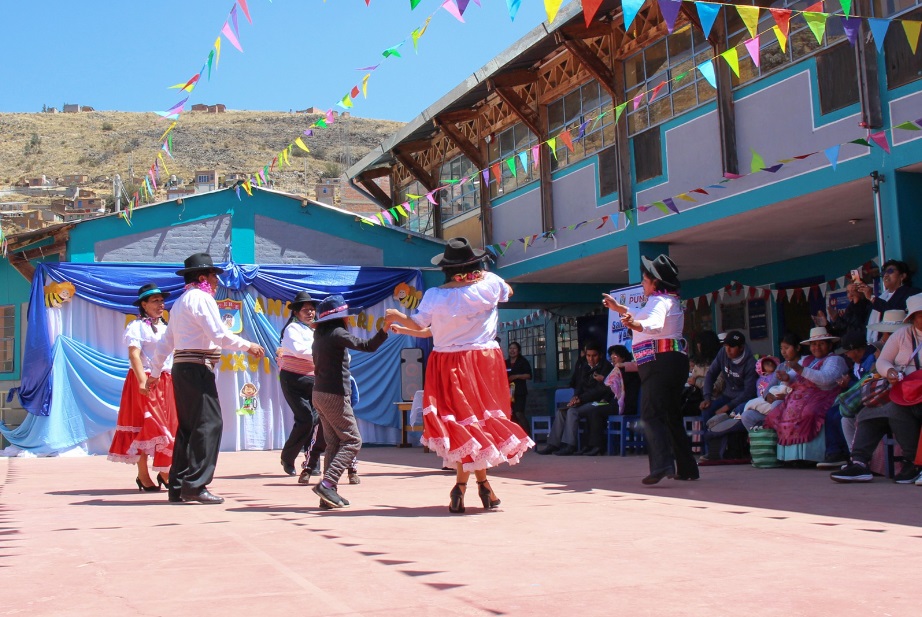 OMAPED conmemora el dia del niño con discapacidad con servicios municipales y entrega de kits en el CEBE “Nuestra Señora de Copacabana”