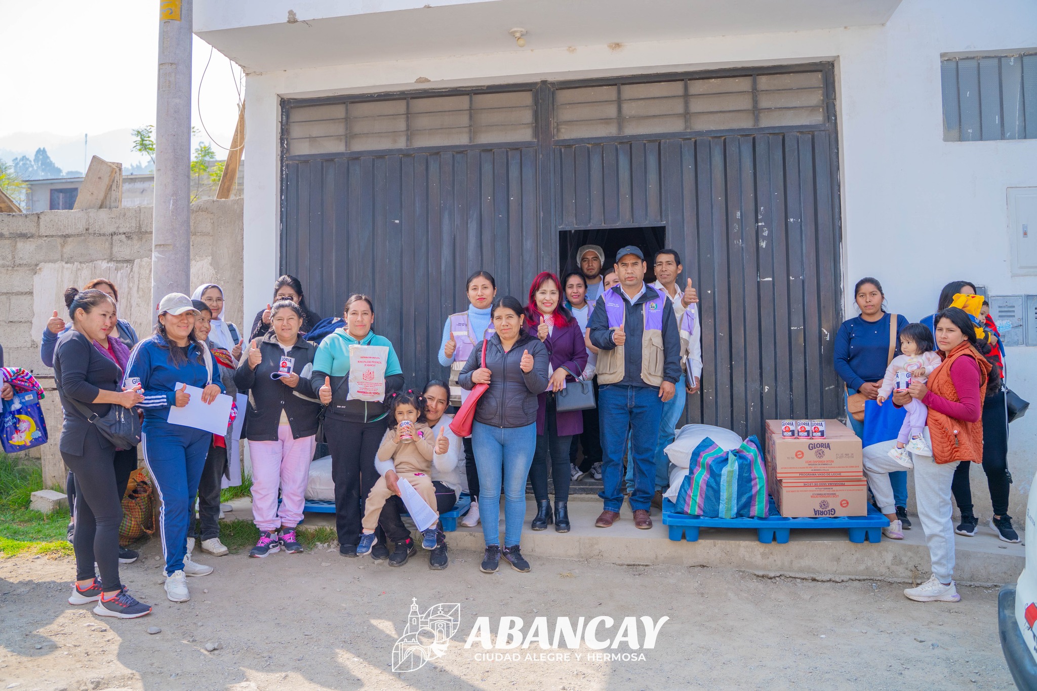 Municipalidad De Abancay Inicia Distribución De Alimentos Del Programa Vaso De Leche A Los Diferentes Comites De La Provincia.