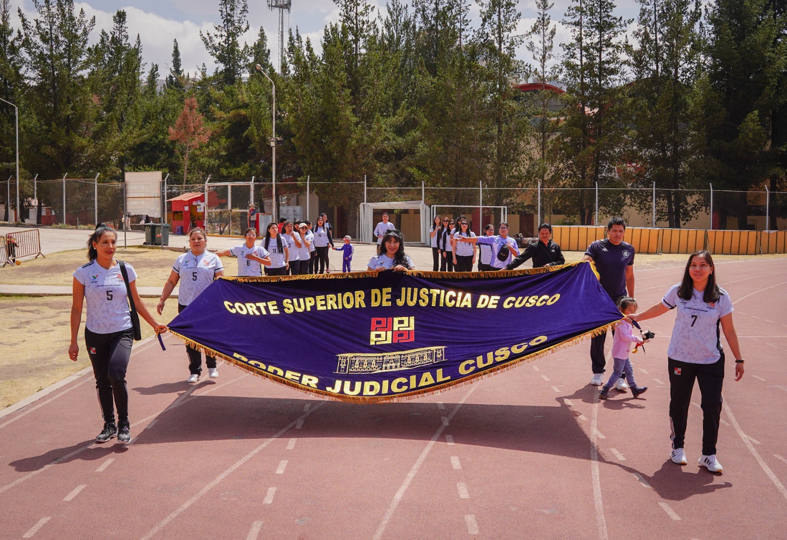 Corte de Cusco participó en la inauguración de la Vigésima Edición de los Juegos Nacionales Deportivos Laborales