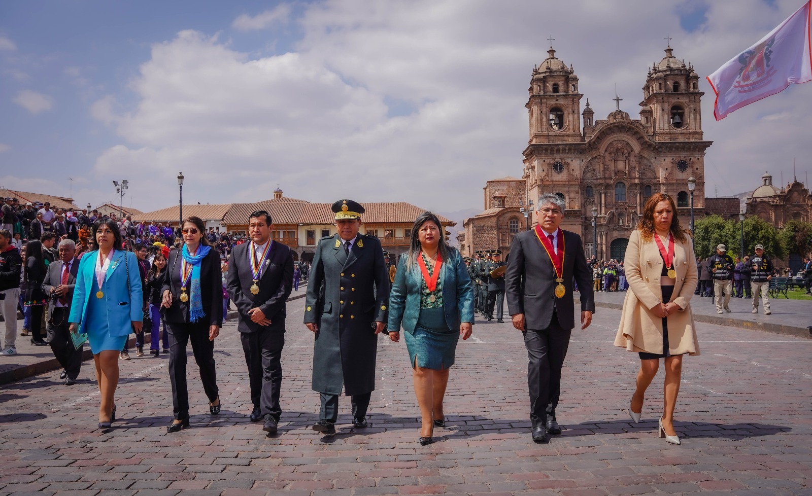 Presidenta de laCorte de Cusco participó en Misa y Recorrido Procesional de la Sagrada Imagen de América Santa Rosa de Lima