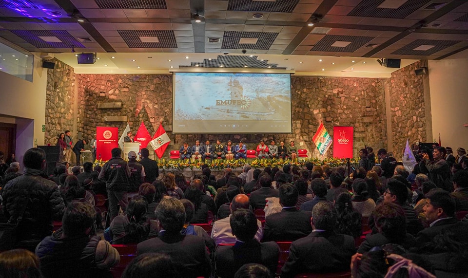 Corte Superior de Justicia de Cusco recibió reconocimiento por destacada participación en las Fiestas del Cusco 2024