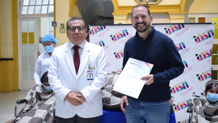 INSN recibe donación de 70 frazadas