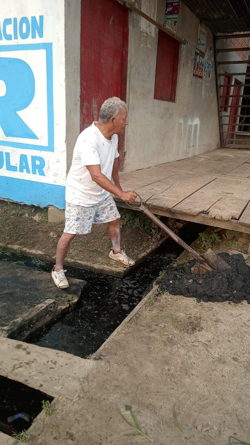 Muni belรฉn realiza minga de limpieza en Pueblo Libre