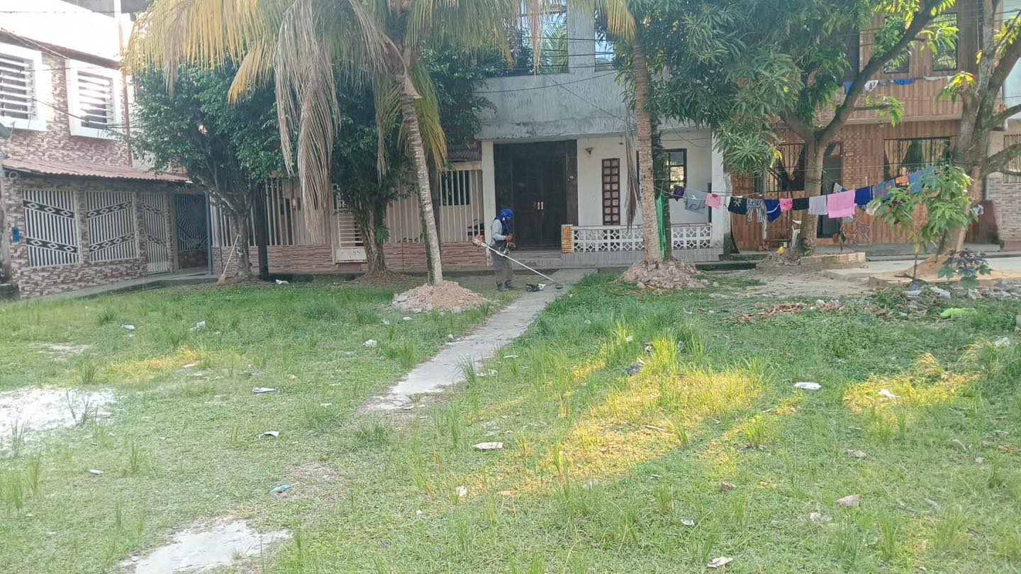 Sub Gerencia de Gestión Ambiental realizó la limpieza de las áreas verdes en la Urb. Mártires de la Democracia.