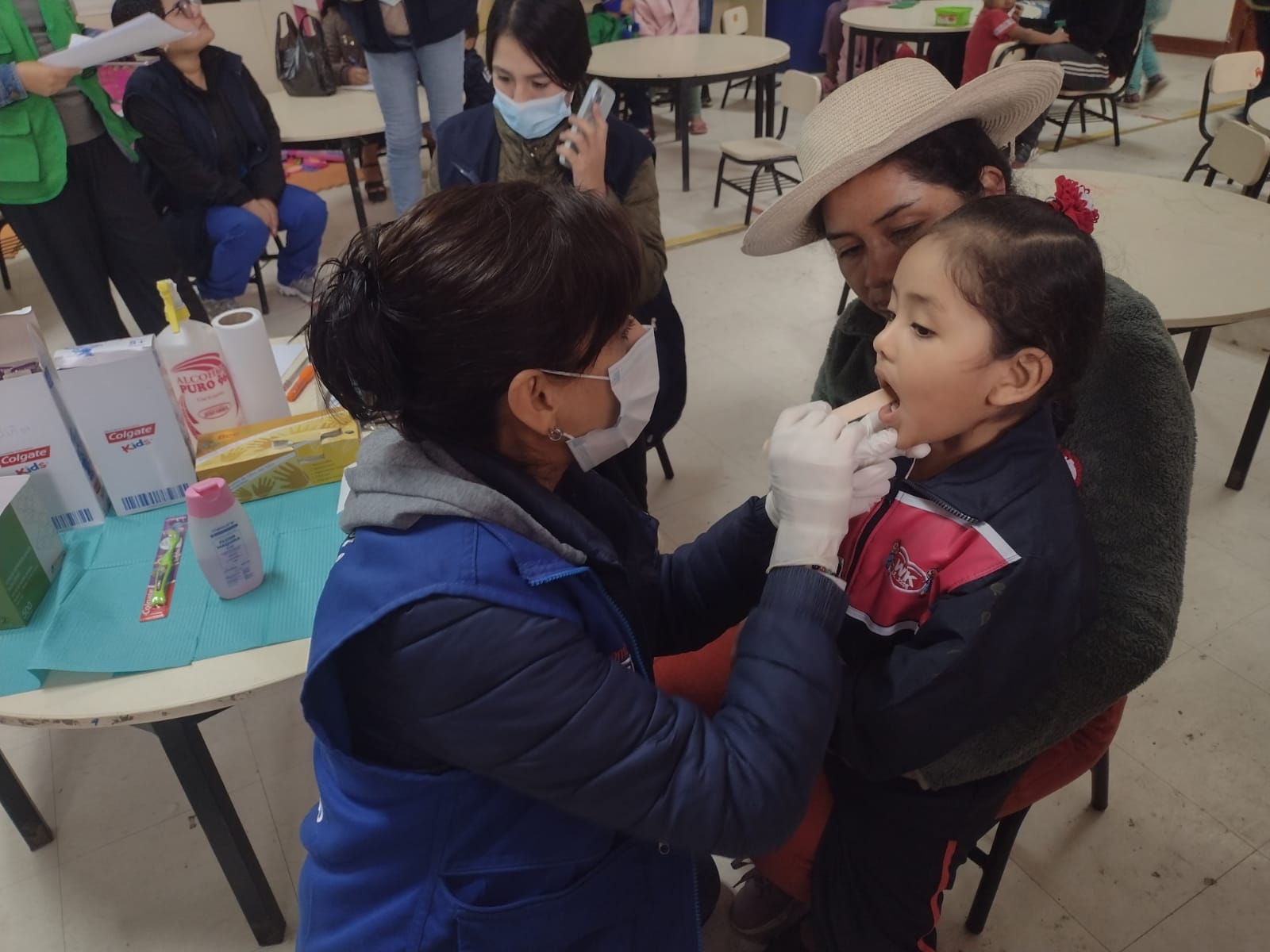 Municipalidad ejecuta campañas en colegios para disminuir enfermedades bucales