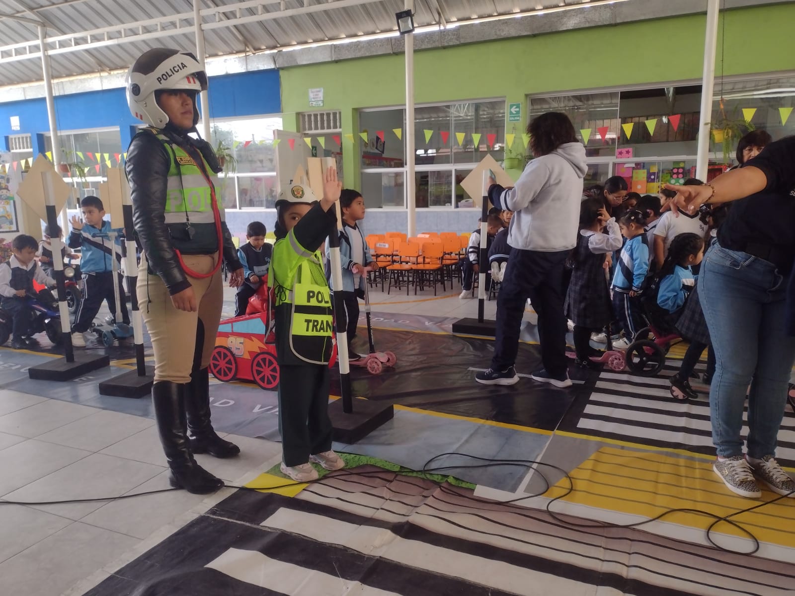 Celebran Semana de la Educación Vial en Trujillo