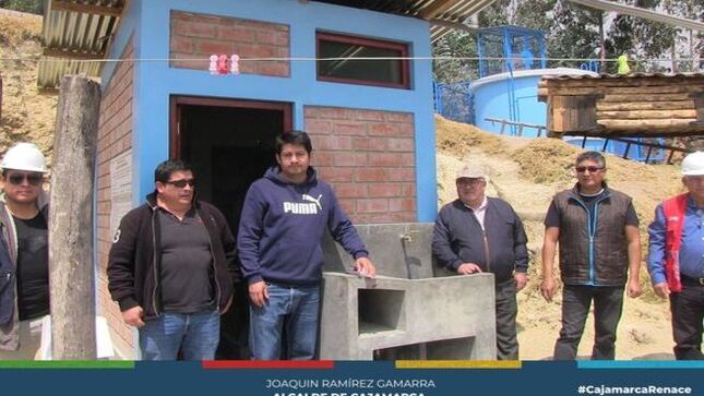💧La Municipalidad Provincial de Cajamarca ha recibido el proyecto denominado "Mejoramiento y Ampliación del Servicio de Agua Potable y Saneamiento Rural en el Desvío de Porcón Bajo y el Caserío de Marayllacta, del Centro Poblado Porcón Bajo, Provincia de Cajamarca".
💵Este proyecto fue ejecutado por la empresa contratista CONSORCIO CRUZ DE MOTUPE, con un monto de 3'388,486.41 soles.
🤝Después de recorrer la obra acompañados por el ingeniero residente, el supervisor y el representante de la empresa contratista, el comité verificó que todas las metas físicas cumplen con el expediente técnico, y la obra fue recibida sin observaciones. Esto significa que todo está listo para la inauguración, beneficiando a más de 130 familias de la zona.