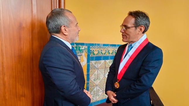 Vicepresidente del TC Helder Domínguez participó en ceremonia de presentación del ministro de Relaciones Exteriores Elmer Schialer