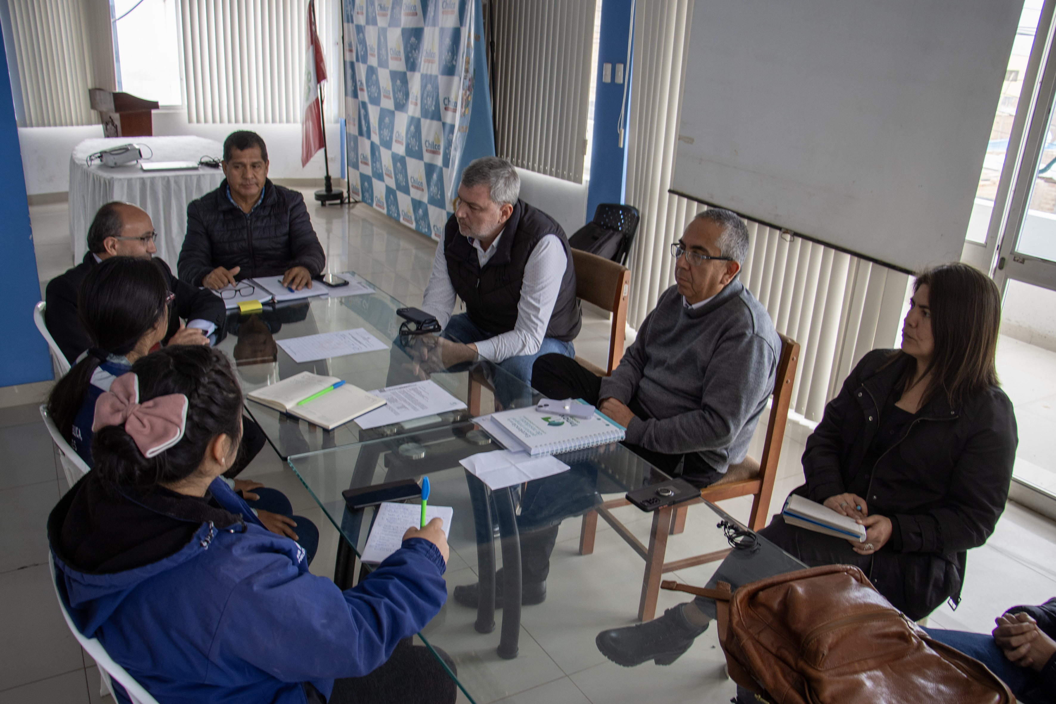 ‘Sobre disposición de residuos sólidos’: se realizó mesa de trabajo entre municipalidad y empresa Innova.