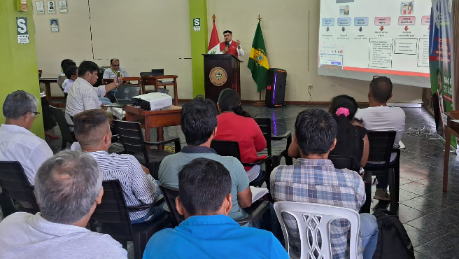 Madre de Dios.- La Contraloría General alertó que la mayoría de las municipalidades provinciales y distritales de la región Madre de Dios no cumplen con efectuar la transferencia de los recursos presupuestales a los centros poblados de su jurisdicción y, en otros casos, no cumplen dentro de los plazos establecidos.
