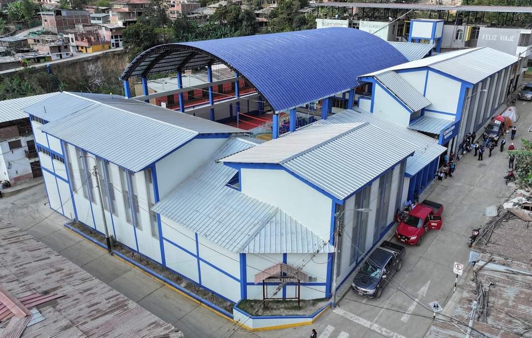 GORE y Municipalidad inauguran moderno colegio 14477 de Canchaque, obra esperada desde hace 22 años 